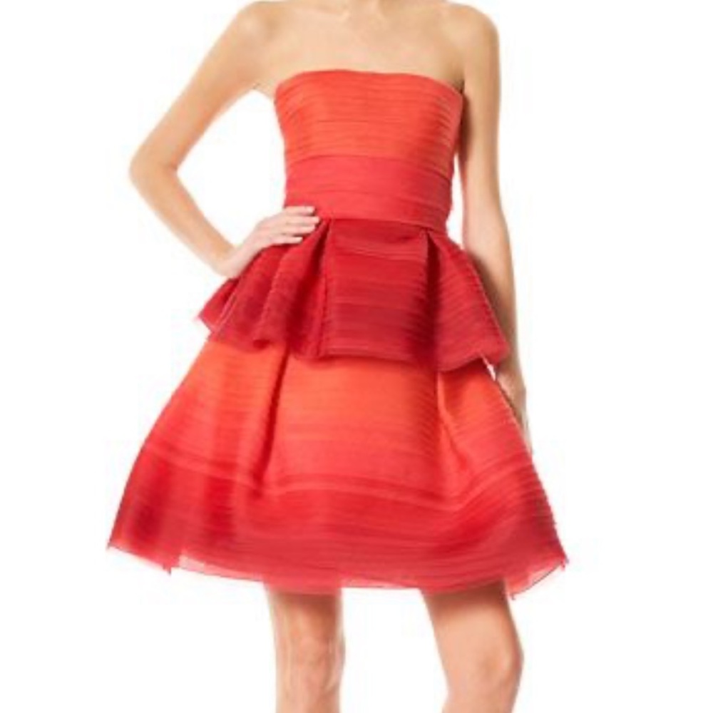 CAROLINA HERRERA strapless pleated ombré chiffon cocktail dress